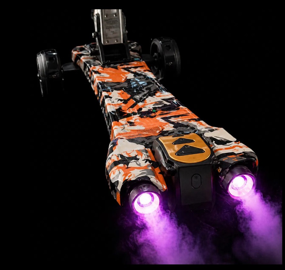 Trotineta pliabila cu 3 roti cu fum, muzica si lumini Orange Army